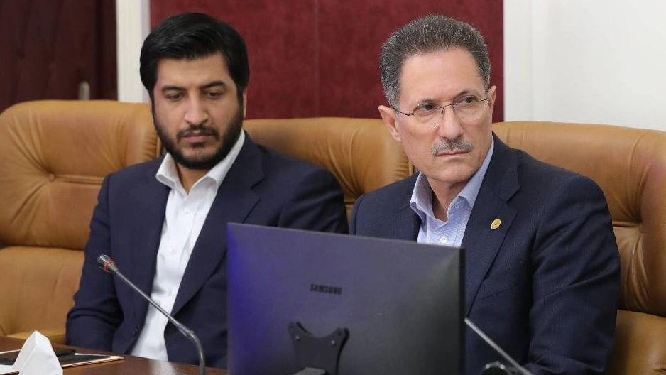 دکتر پیروزی بانک ملی